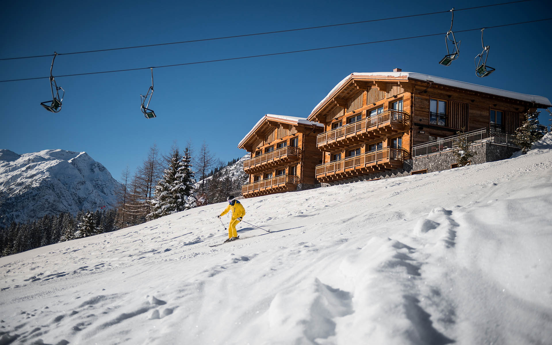 Luxury Ski-In/Ski-Out Chalets