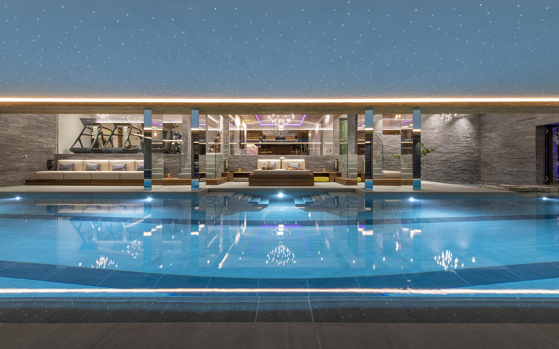 Luxury Ski Chalets with Swimming Pools