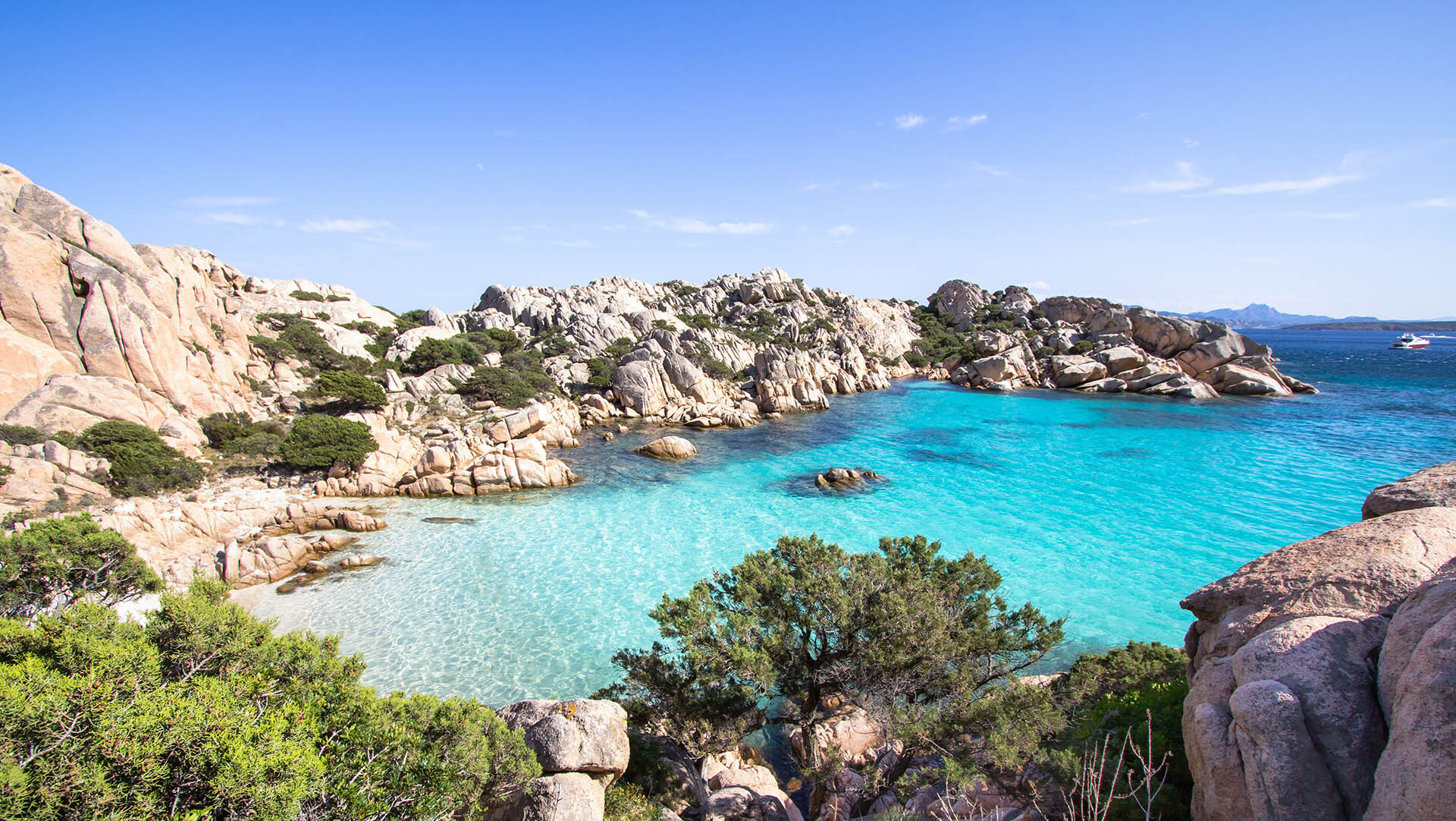 shutterstock 564768115 Sardinia