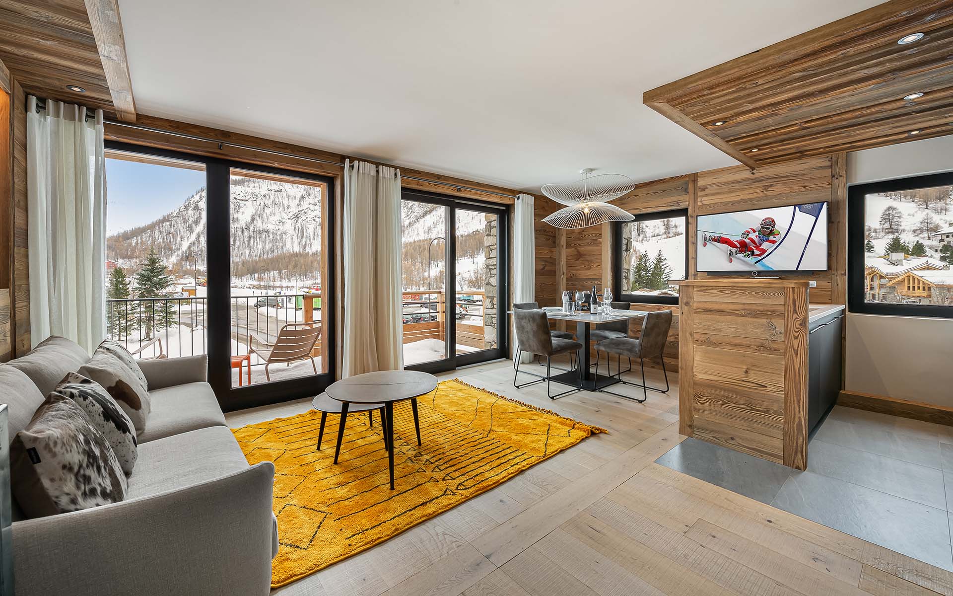 Luxury Self-Catered Ski Chalets - Firefly Collection