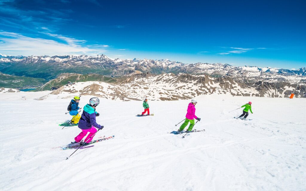 Glacier skiing 2