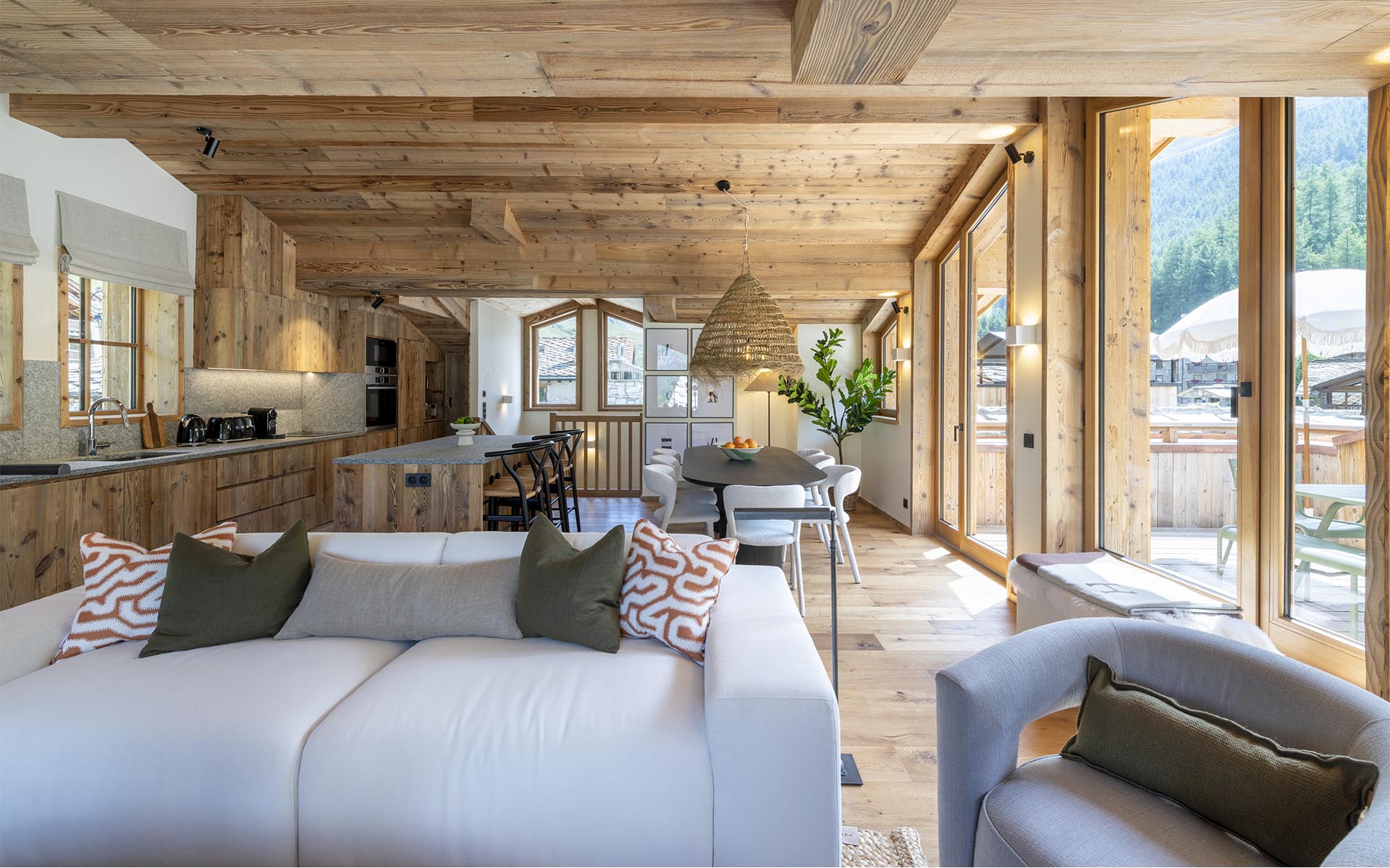 Arolay Penthouse, Val d’Isere