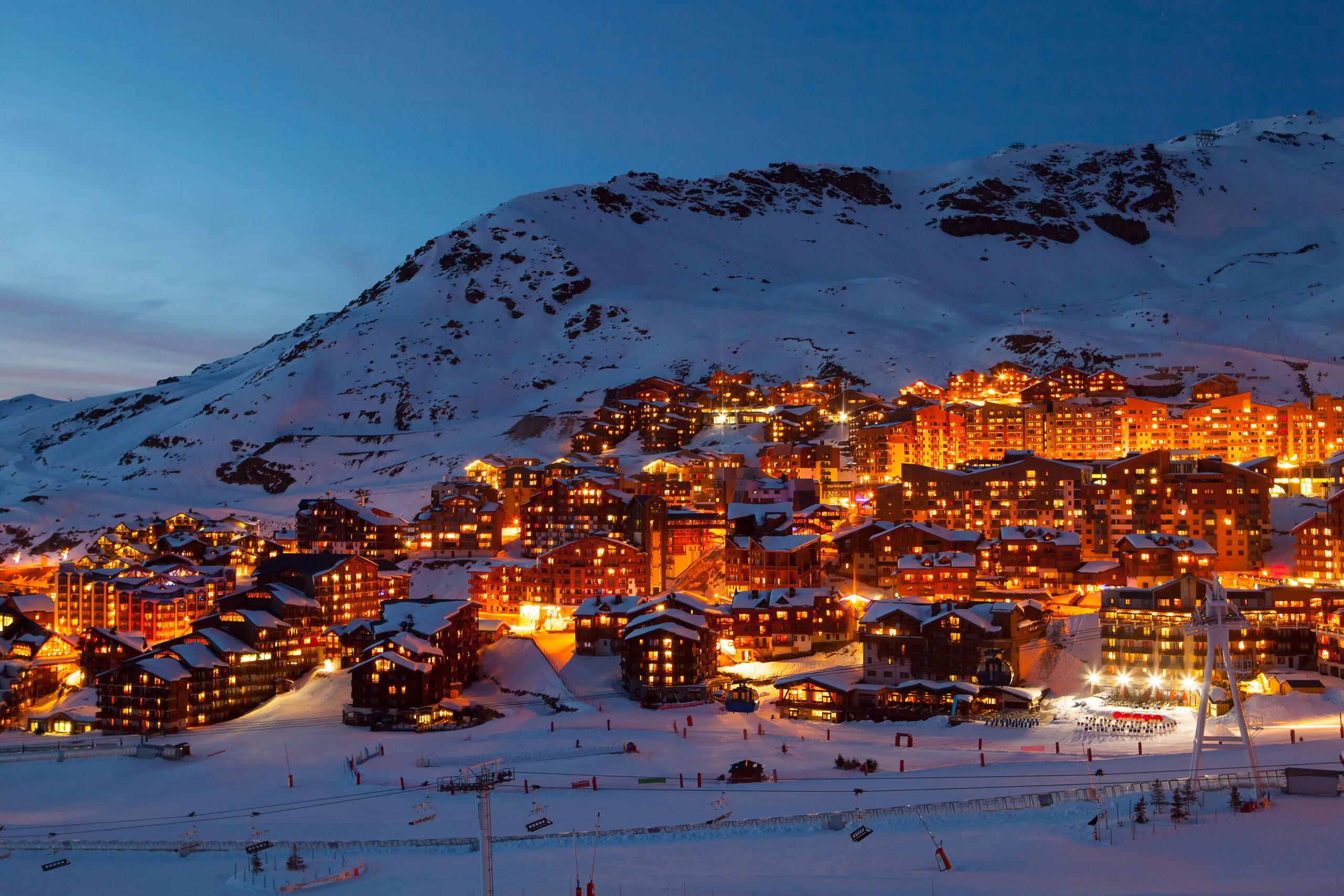 Val Thorens by night